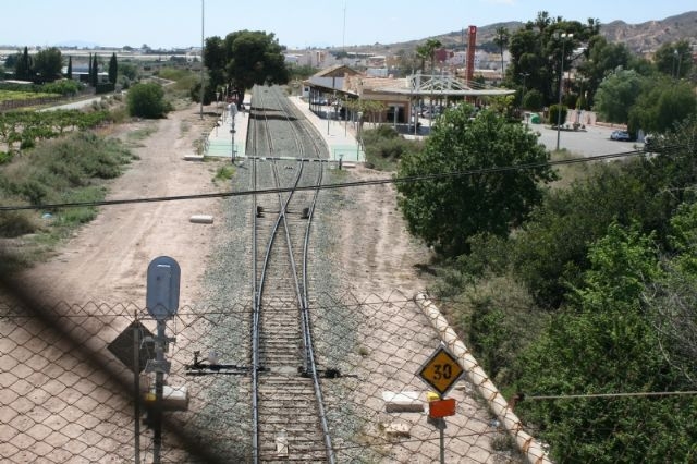 Cortarán el tráfico ferroviario entre Murcia y Lorca durante dos semanas por obras debido a la implantación de nuevas instalaciones de seguridad; del lunes 11 al sábado 23 de febrero