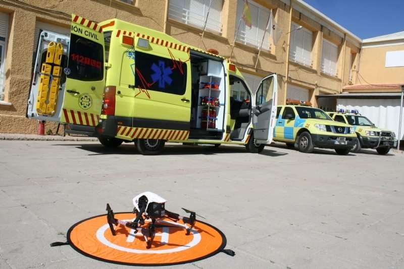 Se acuerda contratar el suministro de vehículo para emergencias sanitarias con una ambulancia tipo UVI-móvil para el Ayuntamiento