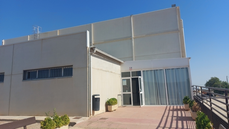 Adjudican las obras de reparación de la cubierta y el pavimento deportivo del pabellón del Complejo Deportivo “Valle Guadalentín”, en El Paretón