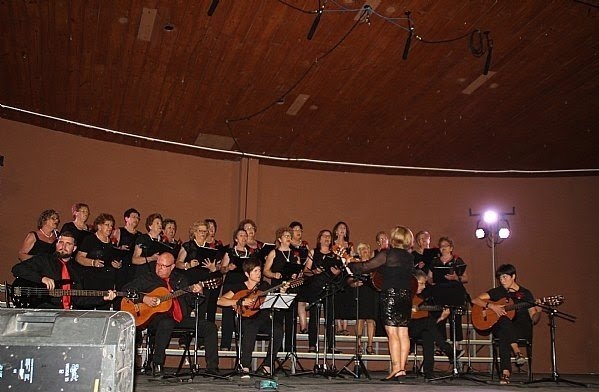 Éxito de público en la IV Velada de Habaneras y Canciones Populares que se celebró con la participación de cinco grupos de Totana