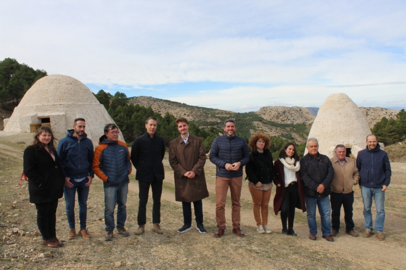 Se inauguran dos de los pozos de la nieve de Sierra Espuña rehabilitados en los últimos meses por la Comunidad Autónoma