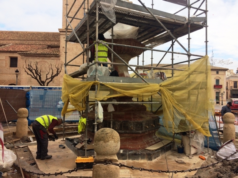Mañana se inauguran las obras de restauración de la Fuente Juan de Uzeta (10:30 horas), que ha financiado la Comunidad Autónoma en virtud de una subvención solicitada por el Ayuntamiento