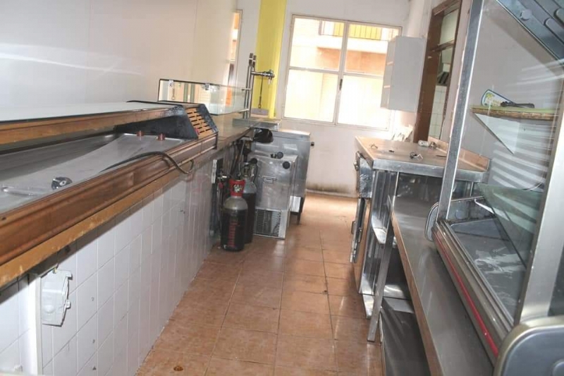  Adjudican las obras de acondicionamiento de cocina y cafetería del Centro Municipal de Personas Mayores de la plaza Balsa Vieja