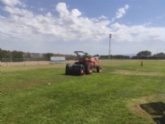 Se inician las obras de acondicionamiento del campo de fútbol ubicado en el Polideportivo Municipal ‘6 de Diciembre‘, que finalizarán este fin de semana