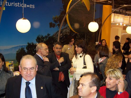 TOTANA, UNA VEZ MS PRESENTE CON SU OFERTA TURSTICA EN FITUR08 A TRAVS DE LA PROMOCIN DEL MONUMENTAL VA CRUCIS Y SUS FIESTAS Y TRADICIONES CULTURALES