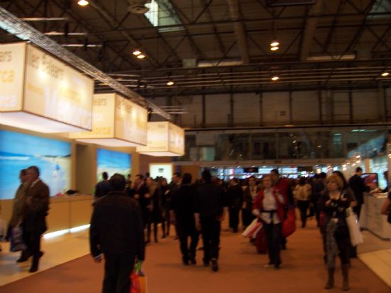 TOTANA, UNA VEZ MS PRESENTE CON SU OFERTA TURSTICA EN FITUR08 A TRAVS DE LA PROMOCIN DEL MONUMENTAL VA CRUCIS Y SUS FIESTAS Y TRADICIONES CULTURALES