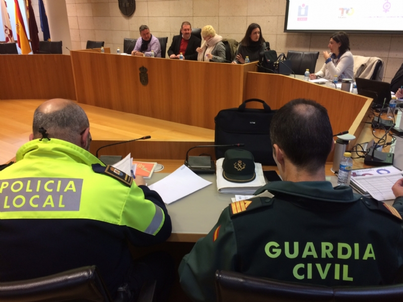 La Mesa Local de Coordinacin de Violencia de Gnero hace balance de las actuaciones realizadas en el segundo semestre del 2017 y aborda actuaciones futuras de sensibilizacin y prevencin