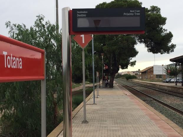 Cortarn el trfico ferroviario entre Murcia y Lorca durante dos semanas por obras debido a la implantacin de nuevas instalaciones de seguridad; del lunes 11 al sbado 23 de febrero