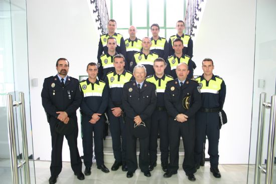 TOMAN POSESIN COMO FUNCIONARIOS EN PRCTICAS LOS 11 NUEVOS AGENTES DE POLICA LOCAL DE TOTANA 