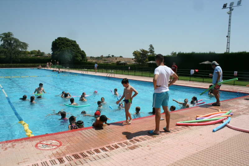 Abren sus puertas las piscinas pblicas del Polideportivo Municipal 6 de Diciembre y el Complejo Deportivo Valle del Guadalentn, dando comienzo a la nueva temporada de verano