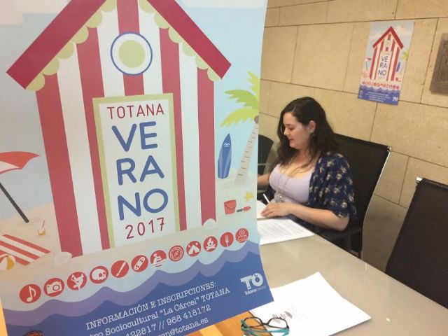 El programa "Totana Verano2017, que organiza la Concejalía de Juventud en colaboración con 10 asociaciones, cuenta con 14 actividades formativas, de ocio y tiempo libre