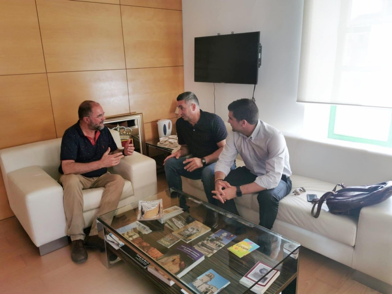 El alcalde se reúne con los nuevos responsables del Club Olímpico de Totana para reanudar relaciones institucionales e impulsar acciones en común de cara a la próxima temporada 2019/2020