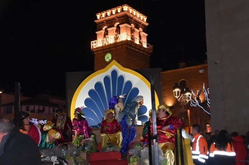 La Cabalgata de los Reyes Magos se adelanta este ao una hora, de forma que se celebrar este domingo, a las 18:00 horas