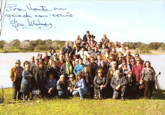 ARRANCA EL PROGRAMA DE VIAJES Y SALIDAS, ORGANIZADO POR EL CENTRO MUNICIPAL DE PERSONAS MAYORES DE LA PLAZA DE LA BALSA, CON EL VIAJE A SEVILLA DONDE LOS USUARIOS VISITARON LA FINCA YERBABUENA DE JOSÉ ORTEGA CANO