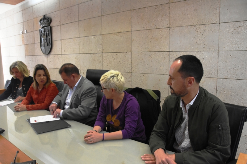 Vídeo. Se prorroga cuatro años el mantenimiento de la sede permanente de extensión universitaria de la Universidad de Murcia (UMU) en Totana
