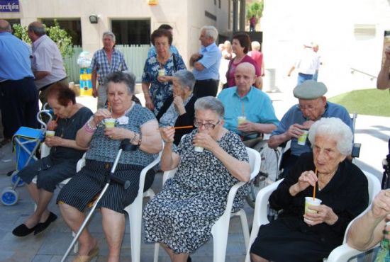 EL CENTRO MUNICIPAL DE PERSONAS MAYORES DE TOTANA CELEBRA LA PRÓXIMA SEMANA SU PROGRAMA DE FIESTAS 2011 