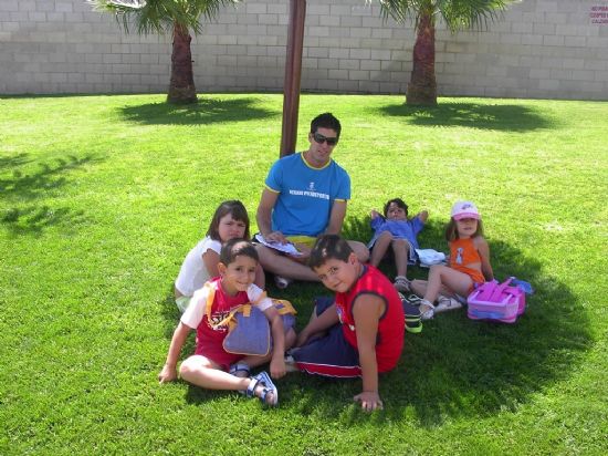 LA CONCEJALA DE DEPORTES INICIA LA CAMPAA VERANO POLIDEPORTIVO PARA NIOS Y ADULTOS CON CERCA DE 700 INSCRIPCIONES EN LA PRIMERA QUINCENA DE JULIO