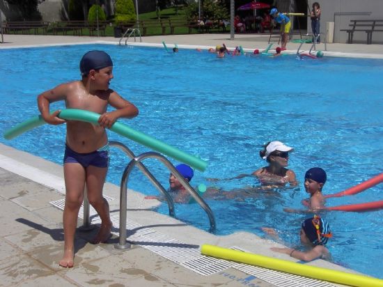 LA CONCEJALA DE DEPORTES INICIA LA CAMPAA VERANO POLIDEPORTIVO PARA NIOS Y ADULTOS CON CERCA DE 700 INSCRIPCIONES EN LA PRIMERA QUINCENA DE JULIO