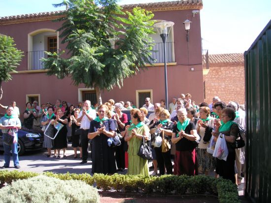 AUTORIDADES LOCALES ASISTEN A LA EUCARISTA Y AL HOMENAJE REALIZADO EN MEMORIA DE LOS MIEMBROS FALLECIDOS DE LA ASOCIACIN DE FAMILIARES Y ENFERMOS DE ALZHEIMER LA CARRASCA DE TOTANA