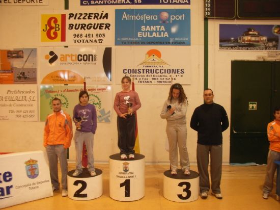 UN TOTAL DE 90 ESCOLARES PARTICIPAN EN EL TORNEO ESCOLAR DE TENIS DE MESA, ORGANIZADO POR LA CONCEJALÍA DE DEPORTES Y ENMARCADO EN EL PROGRAMA DE DEPORTE ESCOLAR