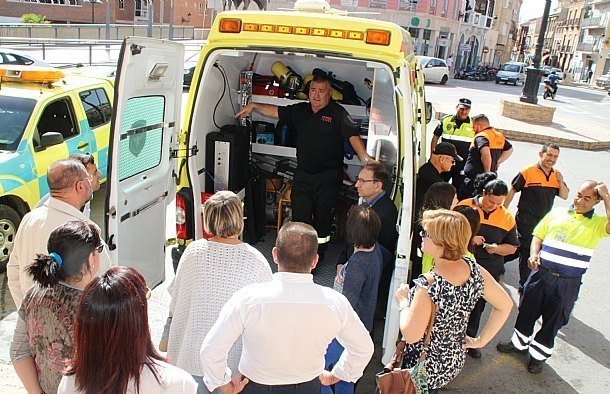El Ayuntamiento adquirir una ambulancia que gestionar Proteccin Civil para prestar servicio en los eventos culturales, deportivos y sociales que se celebran en este municipio