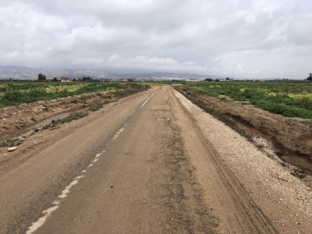 Adjudican las obras de rehabilitación y pavimentación del camino rural La Hoya-España por importe de 158.000 euros