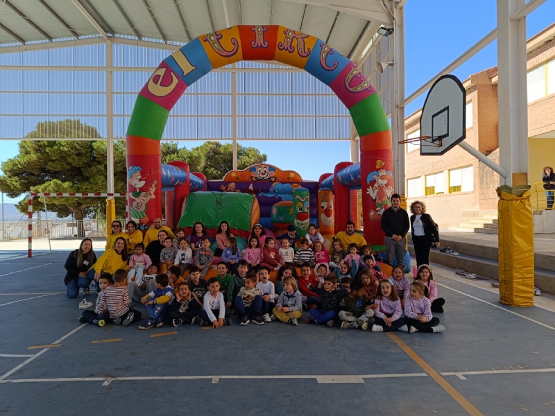 Un total de 110 niños han participado en la Escuela de Vacaciones de Semana Santa2024, que se ha celebrado estas vacaciones en los colegios Tierno Galván y San José