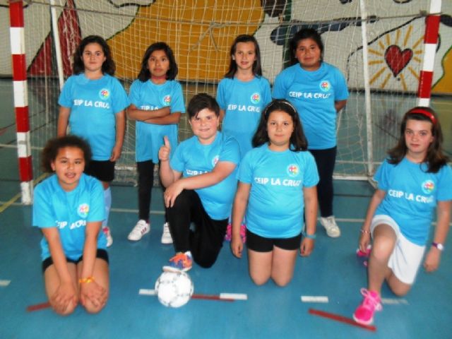 Finaliza la Fase Intermunicipal de los deportes de equipo benjamn y alevn del programa de Deporte Escolar, donde han participado cinco equipos de los colegios Santa Eulalia y La Cruz