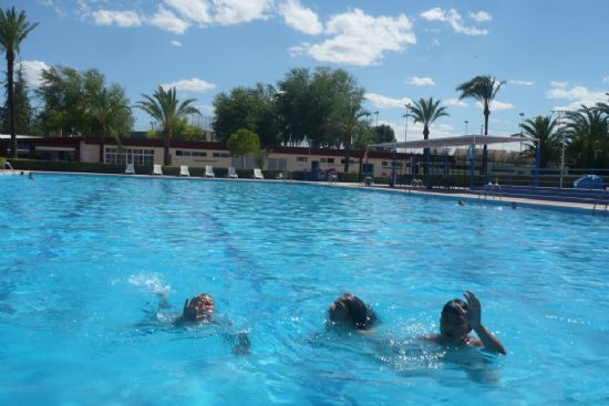 Se adjudica el contrato menor de servicios de pen de mantenimiento para las piscinas municipales durante los meses de julio y agosto