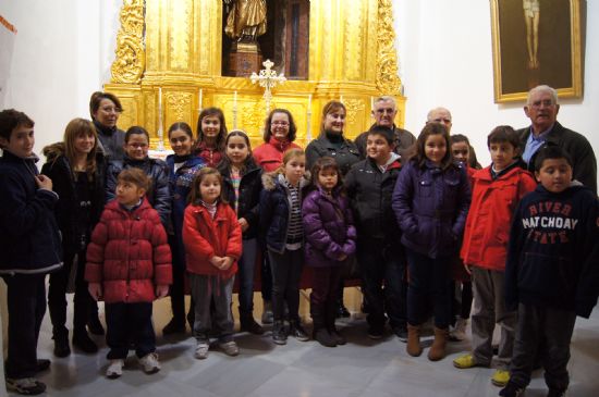 ESCOLARES DE LOS COLEGIOS DE TOTANA PARTICIPAN EN EL CONCURSO DE DIBUJO Y ARTES PLÁSTICAS "SANTA EULALIA Y LOS NIÑOS" QUE PROMUEVE LAFUNDACIÓN LA SANTA, Y QUE PERMANECE EXPUESTO EN LA PARROQUIA DE SANTIAGO