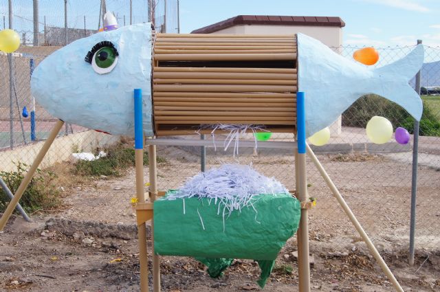 EL GRUPO SARDINERO BACO VISITA EL CENTRO OCUPACIONAL JOS MOYA TRILLA ACERCANDO LAS FIESTAS DE PRIMAVERA A LOS USUARIOS