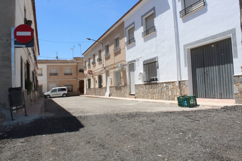 Abierto el aparcamiento pblico disuasorio de La Yesera, el ms grande del casco urbano; que ofrece alrededor de un centenar de plazas de estacionamiento