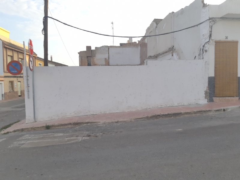 Ejecutan de forma subsidiaria las obras de demolicin del inmueble situado en la calle San Ildefonso, esquina con Presbtero Rodrguez Cabrera