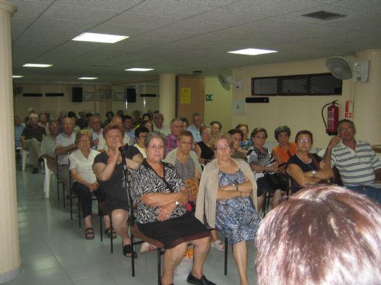 EL PRÓXIMO 26 DE OCTUBRE SE CELEBRARÁN LAS ELECCIONES GENERALES PARA ELEGIR A LOS MIEMBROS DEL CONSEJO DE DIRECCIÓN DEL CENTRO MUNICIPAL DE PERSONAS MAYORES "PLAZA BALSA VIEJA"