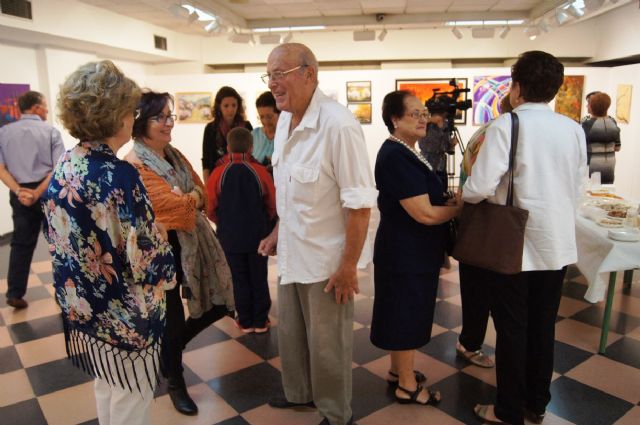 La Asociacin Cultural de Pintores Con-Traste inaugura su exposicin anual en la Sala Gregorio Cebrin, que permanecer abierta hasta el 18 de octubre