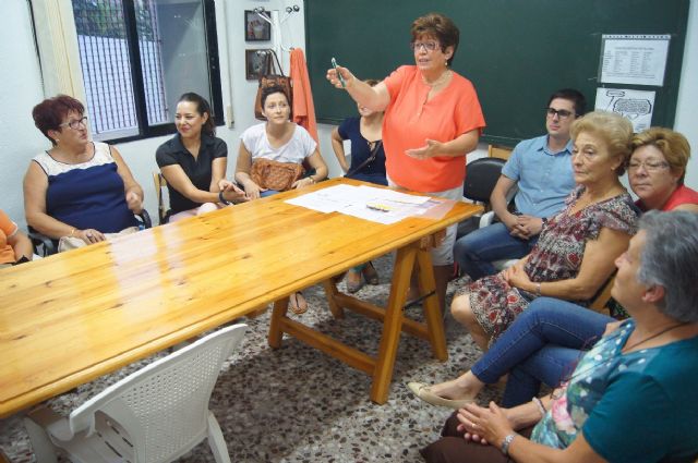 Comienza el nuevo curso 2015/16 de la Asociacin Sociocultural de la Mujer de Totana con un amplio programa de actividades