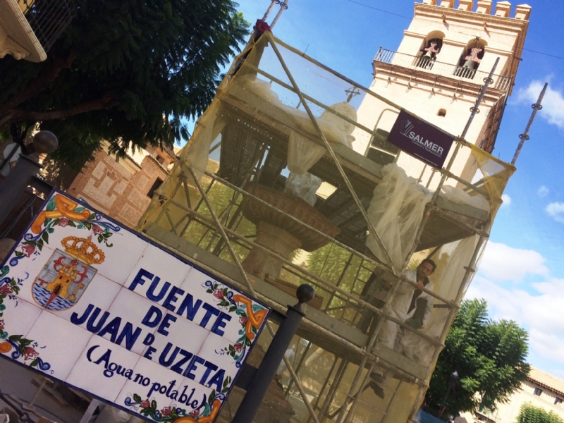 En un mes aproximadamente estarn finalizadas las obras de restauracin de la emblemtica Fuente Juan de Uzeta
