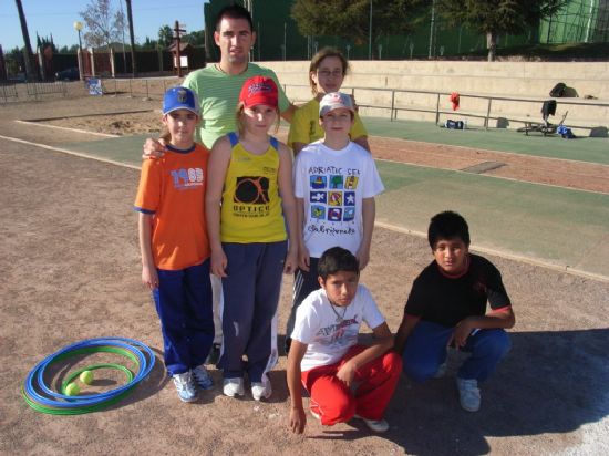 LA CONCEJALA DE DEPORTES HA PUESTO EN MARCHA 27 MODULOS DEPORTIVOS, ENMARCADOS EN EL PROGRAMA DE DEPORTE ESCOLAR, LLEVADO A CABO EN LOS CENTROS DE ENSEANZA DE LA LOCALIDAD