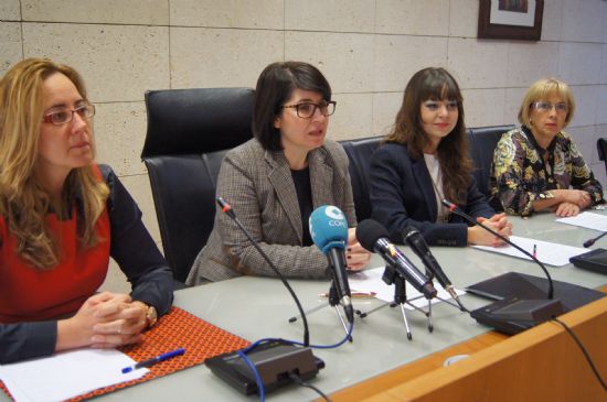 EL AYUNTAMIENTO DE TOTANA SUSCRIBE UN  CONVENIO DE COLABORACIÓN CON LA ASOCIACIÓN DE MUJERES EMPRESARIAS Y PROFESIONALES DE LA REGIÓN DE MURCIA PARA REALIZAR ACCIONES FORMATIVAS DIRIGIDAS A ESTE SECTOR Y PROMOVER LA CREACIÓN DE EMPRESAS (VIDEO)