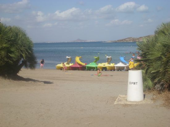 CASI UN MILLAR DE PERSONAS MAYORES DEL MUNICIPIO DE TOTANA PARTICIPAN EN EL PROGRAMA DE VIAJES VENTE A LA PLAYA! ORGANIZADO POR LA CONCEJALA DE BIENESTAR SOCIAL DURANTE LOS MESES DE VERANO