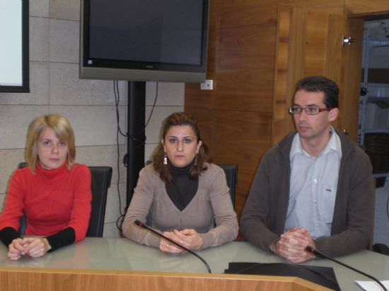 UNA DELEGACIN DEL CAAR-ECUADOR VISITA TOTANA PARA CONOCER A LAS INSTITUCIONES, ENTIDADES Y ASOCIACIONES QUE TRABAJAN CON EL COLECTIVO DE ECUATORIANOS E INMIGRANTES