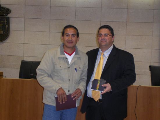 UNA DELEGACIN DEL CAAR-ECUADOR VISITA TOTANA PARA CONOCER A LAS INSTITUCIONES, ENTIDADES Y ASOCIACIONES QUE TRABAJAN CON EL COLECTIVO DE ECUATORIANOS E INMIGRANTES