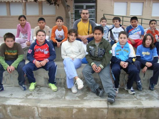 UN TOTAL DE 700 ALUMNOS PARTICIPA EN LAS ACTIVIDADES DE DEPORTE ESCOLAR EN LOS CENTROS EDUCATIVOS DE LA LOCALIDAD
