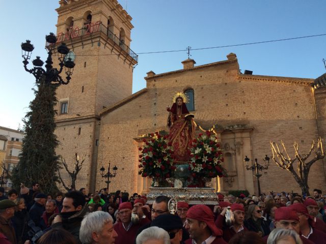 Miles de personas participan en la romera de regreso de la Patrona de Totana, Santa Eulalia de Mrida, a su ermita de Sierra Espua