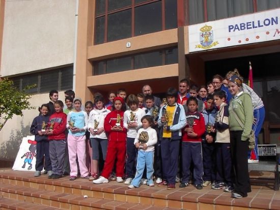 GRAN AMBIENTE EN LA CARRERA ESCOLAR ORGANIZADA POR LA CONCEJALIA DE DEPORTES, CON UN TOTAL DE 215 ESCOLARES DE LOS DIFERENTES CENTROS DE ENSEANZA DE LA LOCALIDAD