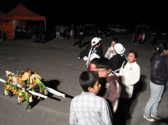 EL CONCEJAL DE BIENESTAR SOCIAL PARTICIPA JUNTO CON LA ASOCIACIÓN CULTURAL CAÑARMANTA Y LA ASOCIACIÓN FAE EN EL CARNAVAL CAÑARÍ 2011 QUE SE HA CELEBRADO EN LA CIUDAD DEPORTIVA "SIERRA ESPUÑA"