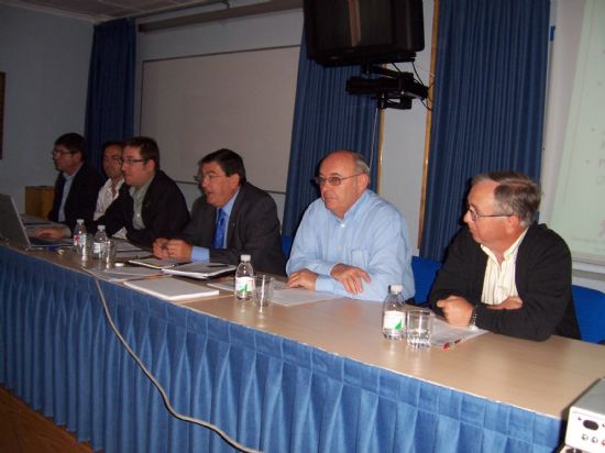 EL ALCALDE DE TOTANA Y LA DIRECTORA GENERAL DE PERSONAS CON DISCAPACIDAD CLAUSURAN LA XXXII ASAMBLEA GENERAL DE LA ASOCIACIN REGIONAL MURCIANA DE HEMOFILIA EN LA CHARCA