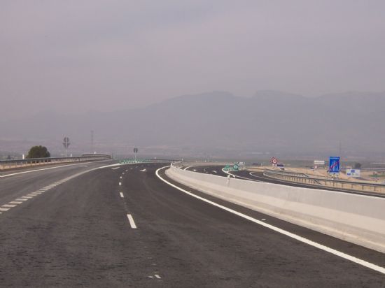 AUTORIDADES MUNICIPALES ASISTEN A LA INAUGURACI�N DE LA AUTOV�A DE CONEXI�N DE LA A-7 EN ALHAMA CON EL CAMPO DE CARTAGENA, QUE SUPONDR� UN AHORRO DE 28 MINUTOS EN EL TRAYECTO