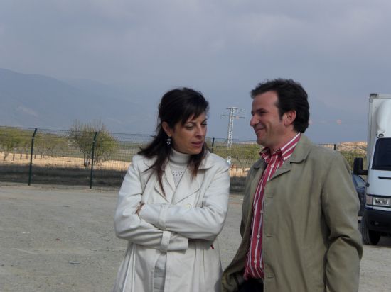 EL CONSEJERO DE DESARROLLO SOSTENIBLE INAUGURA UN PARQUE FOTOVOLTAICO EN SIERRA ESPUA QUE PRODUCE ENERGA PARA ABASTECER A 1.200 HOGARES CON LA PRESENCIA DE LA CONCEJAL DE MEDIO AMBIENTE