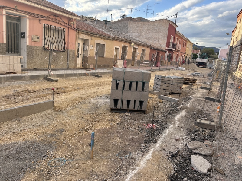 Entran en su última fase las obras de renovación de la red de agua potable y pavimentado del tramo de la calle Ramblica